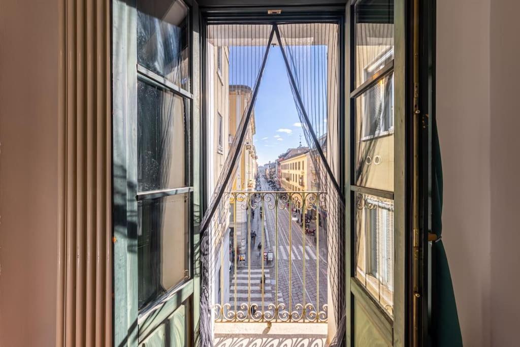 Close To Duomo Lovely City Center Flat Apartman Milánó Kültér fotó